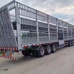畜牧运输半挂车