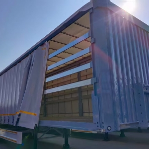 侧帘集装箱半挂车
