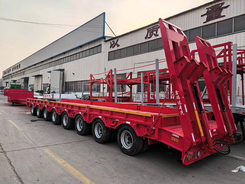 出口低平板半挂车