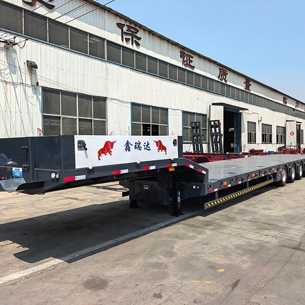 出口低平板半挂车