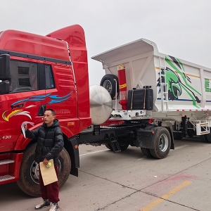 出口U型后翻自卸半挂车